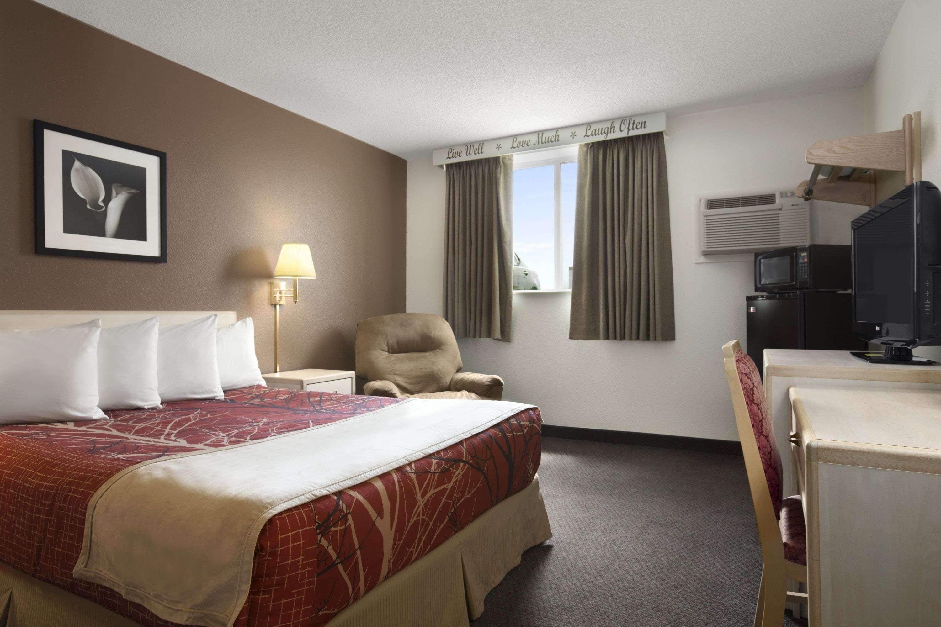 Econo Lodge Scottsbluff Exteriör bild