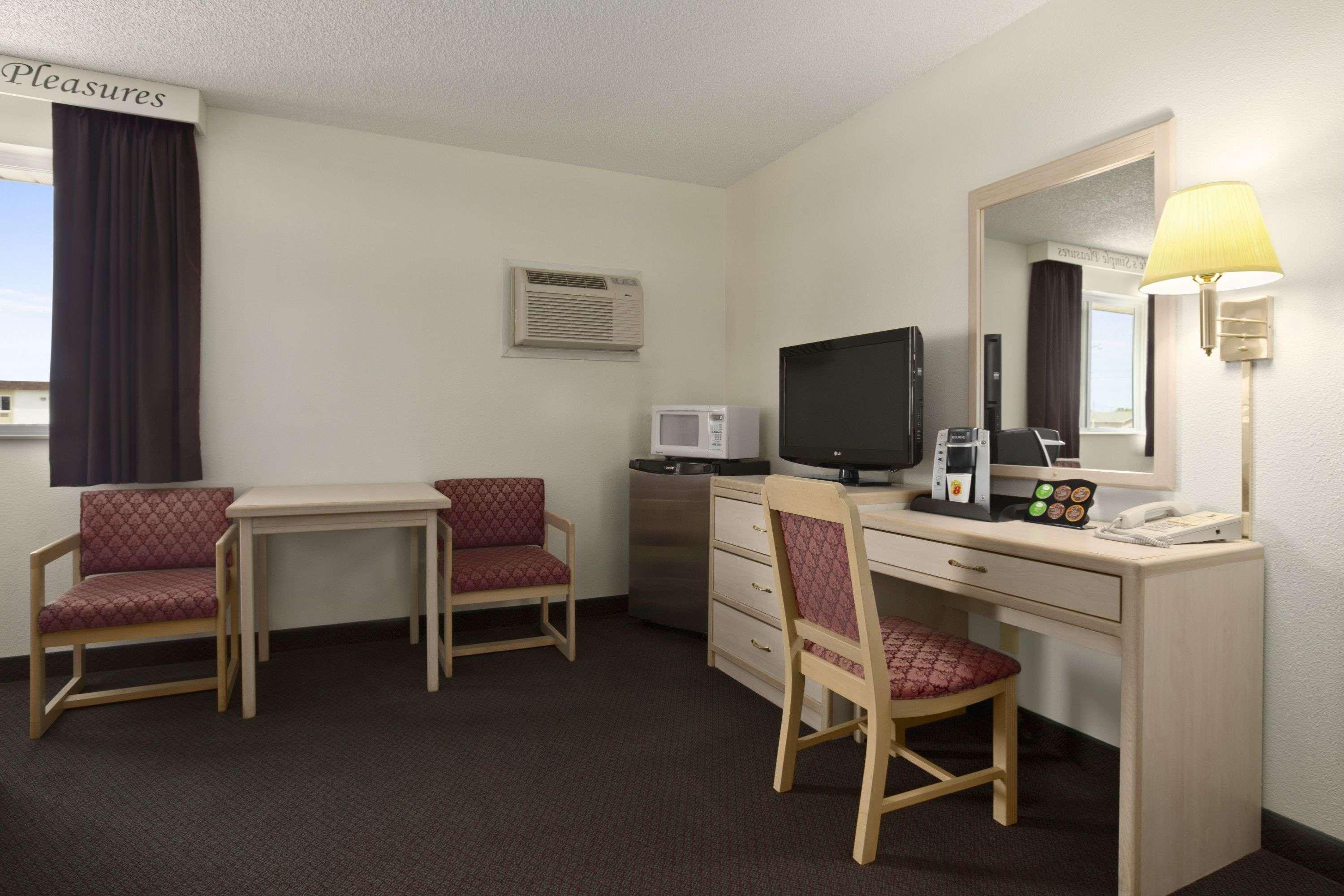 Econo Lodge Scottsbluff Exteriör bild