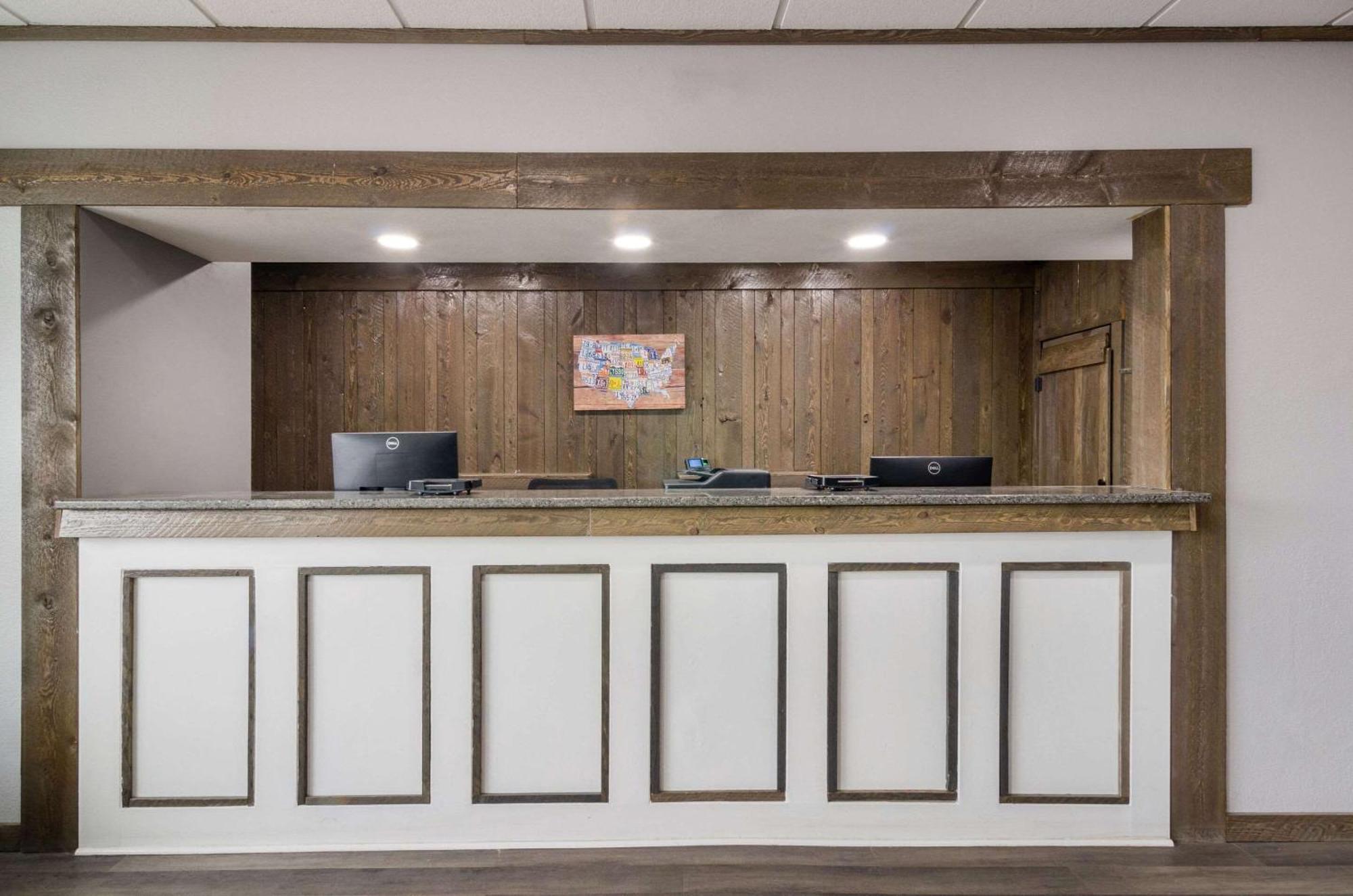 Econo Lodge Scottsbluff Exteriör bild